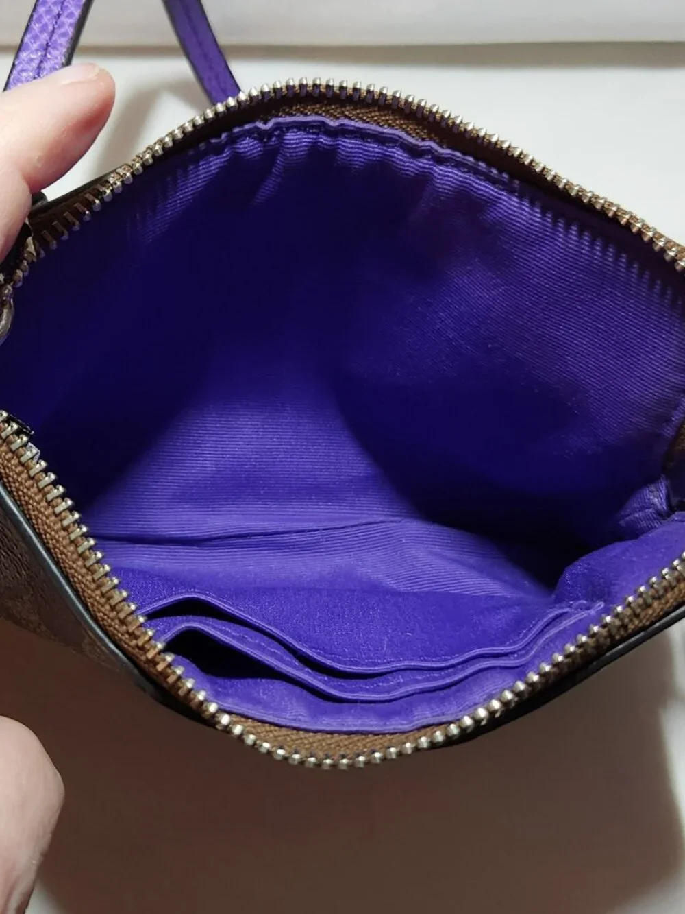 Coach wristlet traditional purple trim with tag VGUC